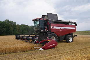 Зерноуборочный комбайн GS2124