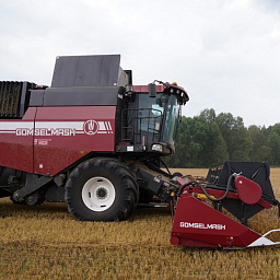 Зерноуборочный комбайн GS2124