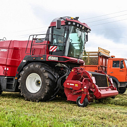 Кормоуборочный комбайн FS650