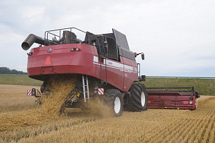 Зерноуборочный комбайн GS2124